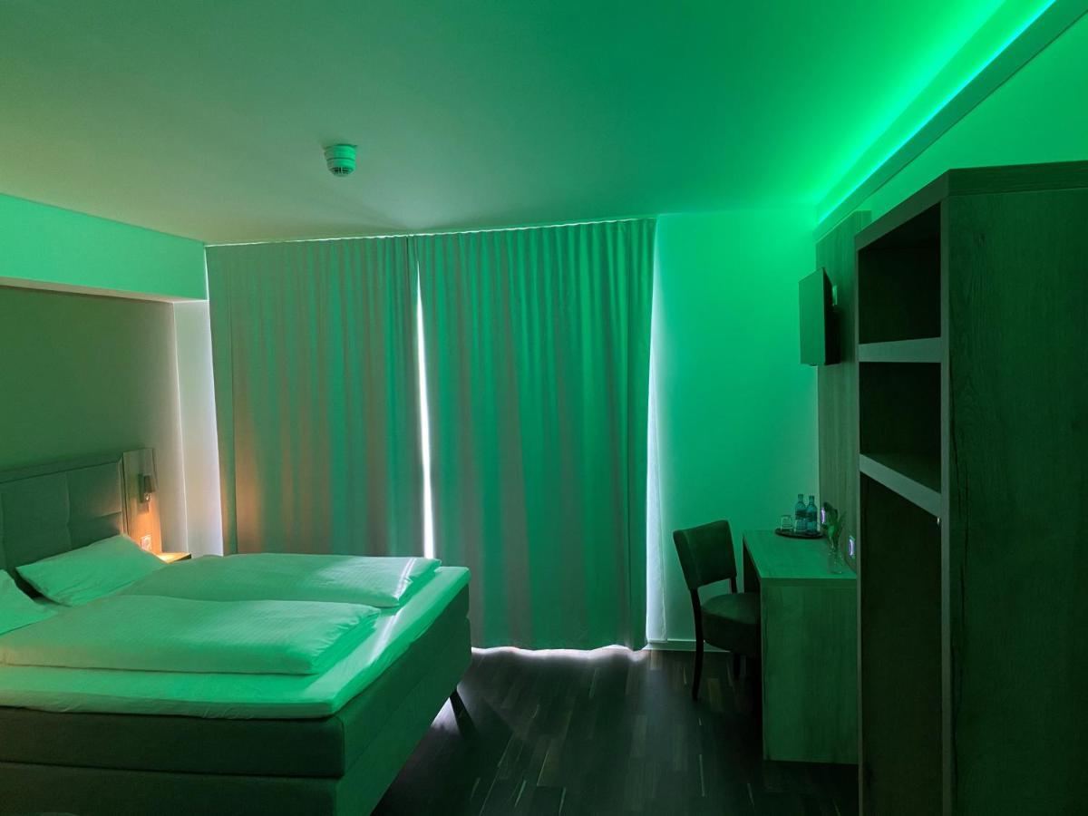 Hotel B4 リンブルク・アン・デア・ラーン エクステリア 写真